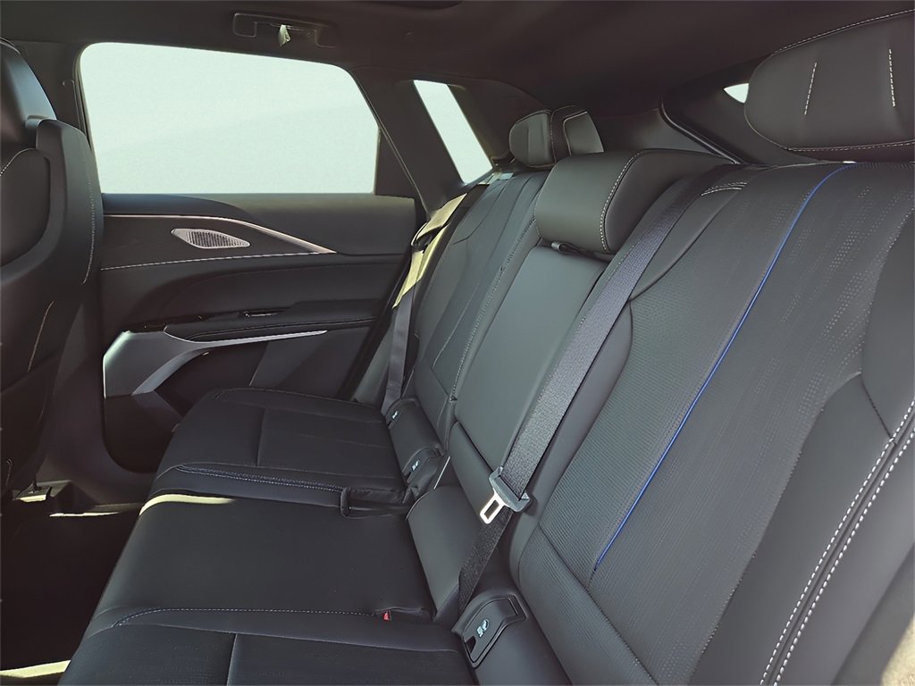 New 2025 Cadillac Lyriq Sport image 16