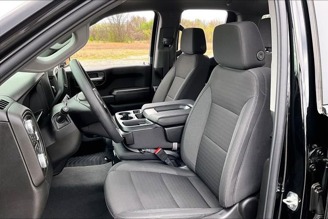 New 2026 GMC Sierra 1500 Pro w/ Graphite Edition image 9