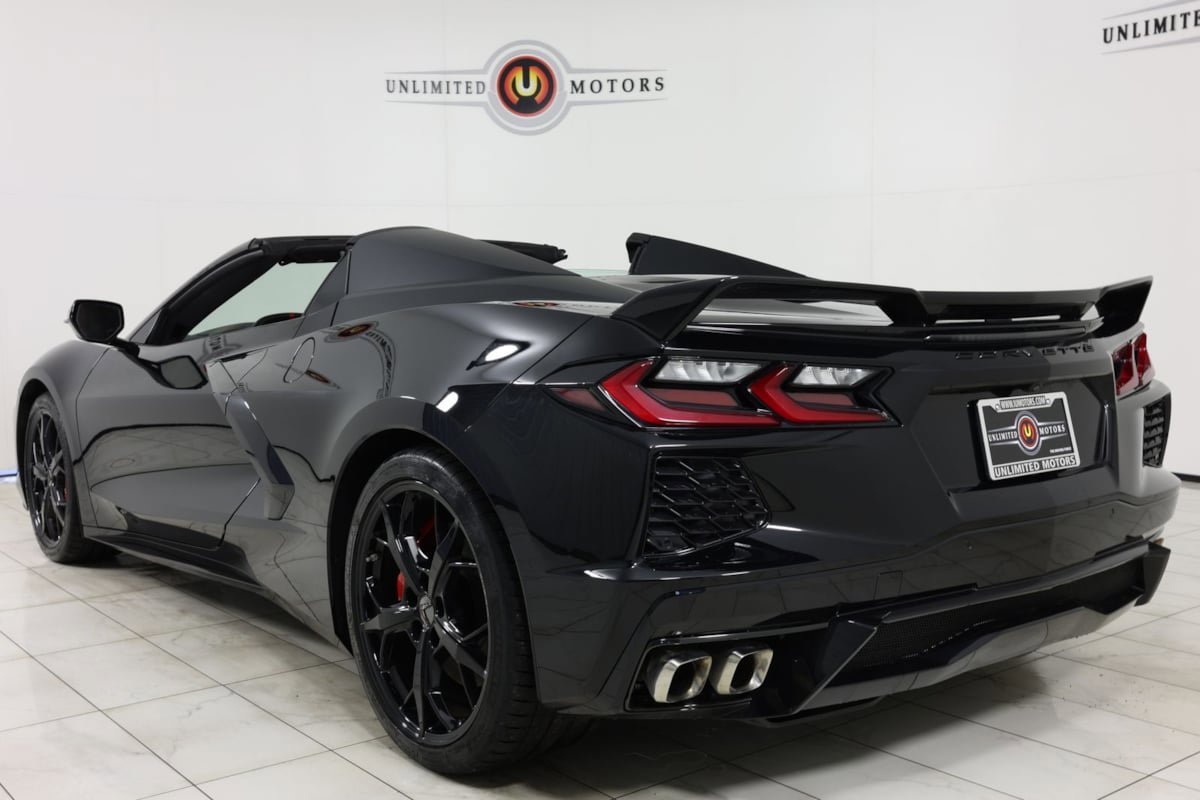 Used 2022 Chevrolet Corvette Stingray Premium Conv w/ Z51 Performance Package image 4