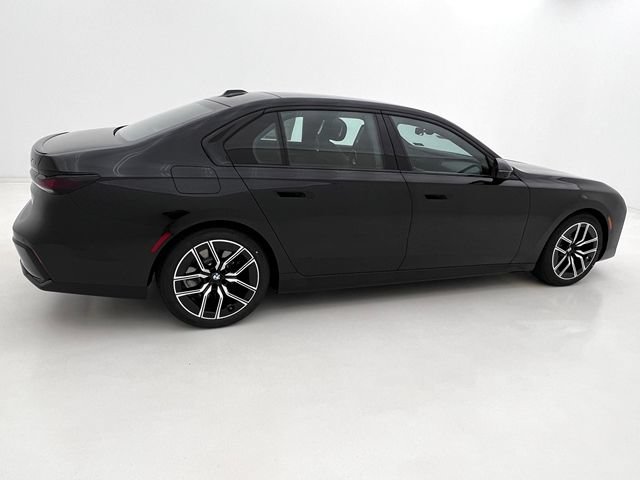 New 2026 BMW 740i xDrive AWD/4WD image 4