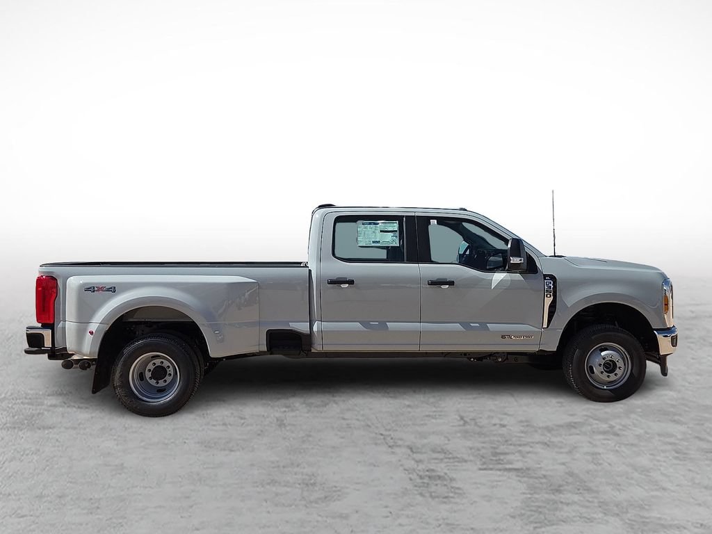 New 2026 Ford F350 XL w/ XL Chrome Package AWD/4WD image 12