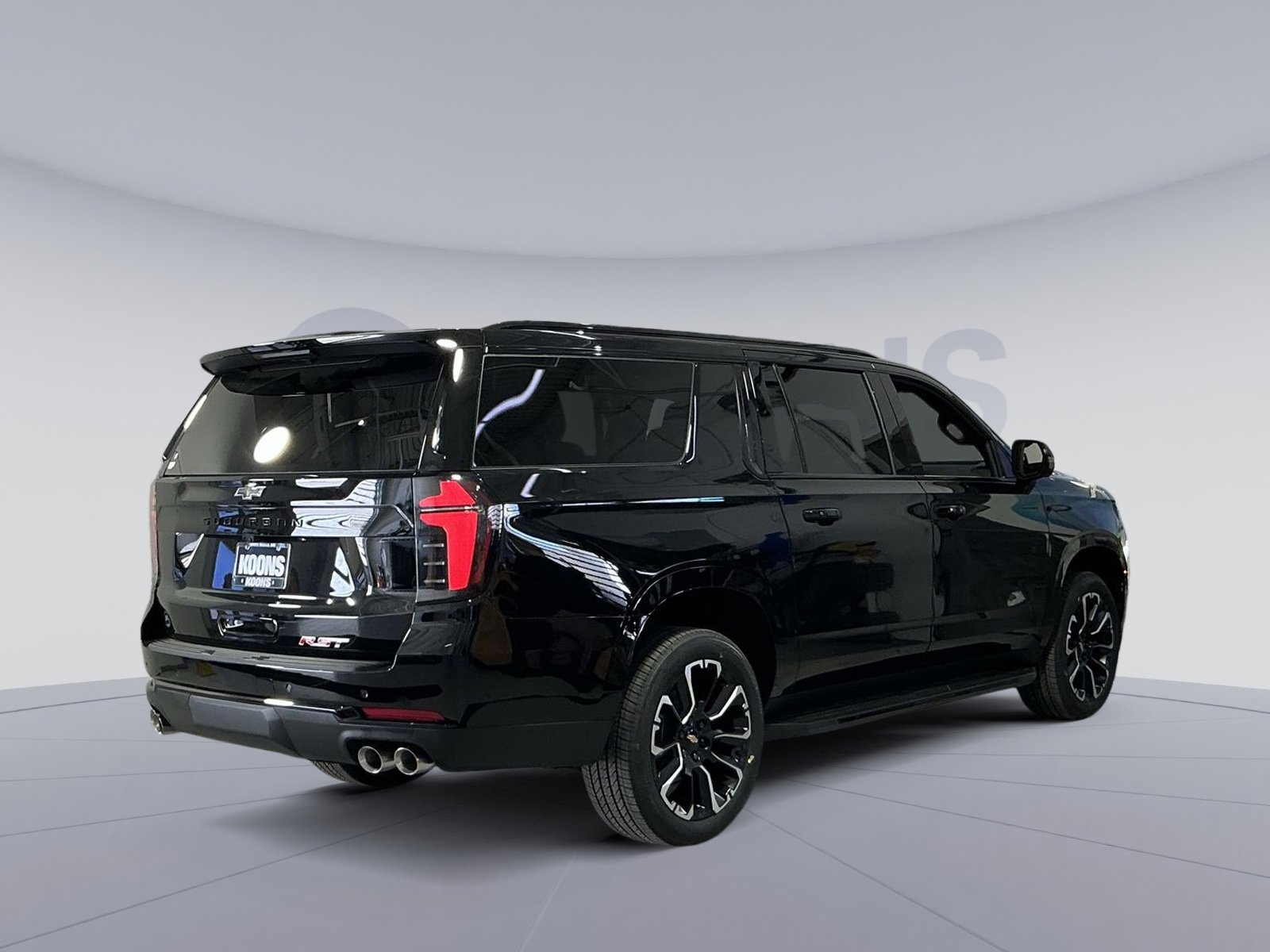 New 2026 Chevrolet Suburban RST w/ Comfort Package AWD/4WD image 16
