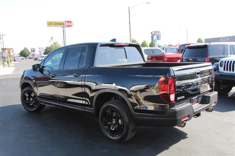 Used 2025 Honda Ridgeline Black Edition image 5