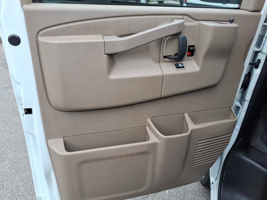 Certified 2023 GMC Savana 2500 w/ Driver Convenience Package RWD image 20