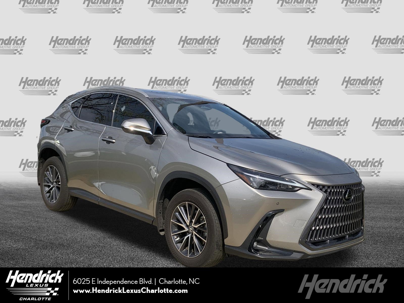 Used 2024 Lexus NX 250 FWD w/ Towing Package (2000 Lbs) image 1
