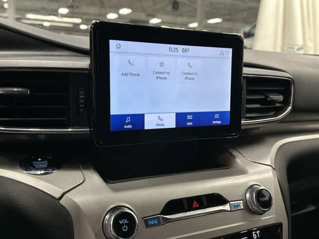 Used 2021 Ford Explorer XLT w/ Equipment Group 202A AWD/4WD image 22