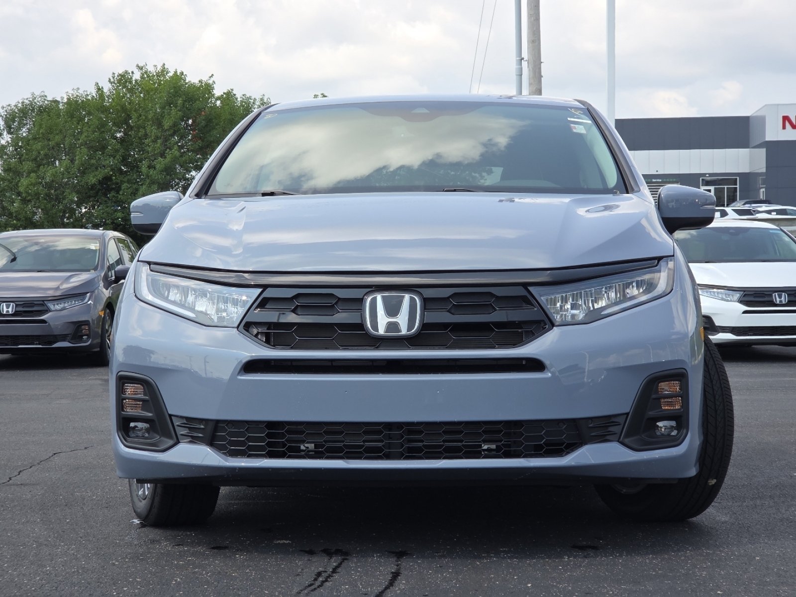 New 2026 Honda Odyssey Touring image 14