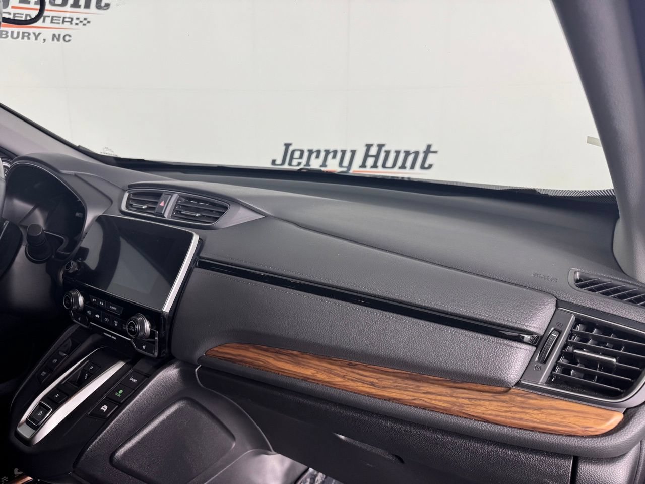 Used 2022 Honda CR-V Touring image 38