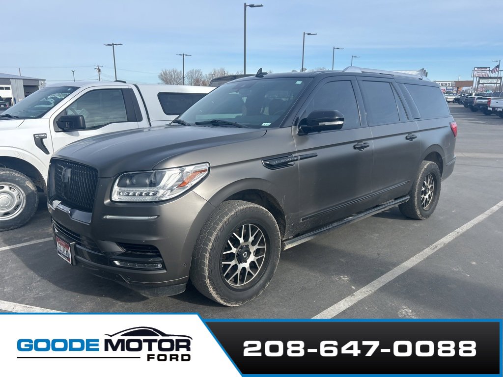 Used 2020 Lincoln Navigator L Reserve image 2