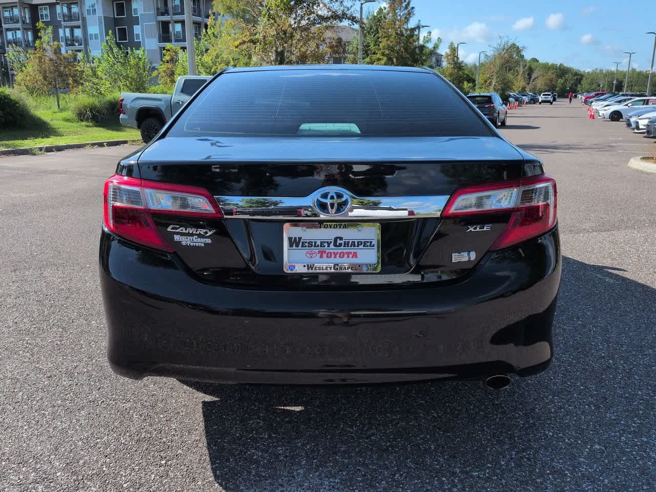 Used 2013 Toyota Camry XLE FWD image 5