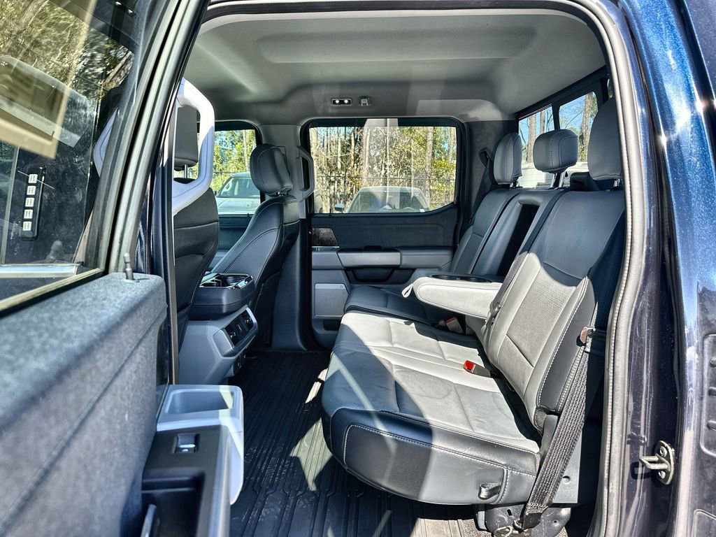 Used 2021 Ford F150 Lariat w/ Max Trailer Tow Package image 24