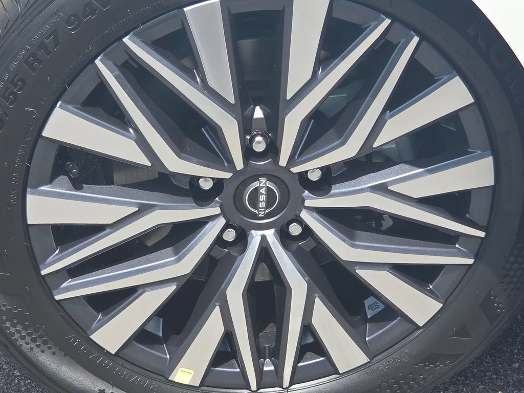 New 2026 Nissan Altima 2.5 SV AWD/4WD image 7