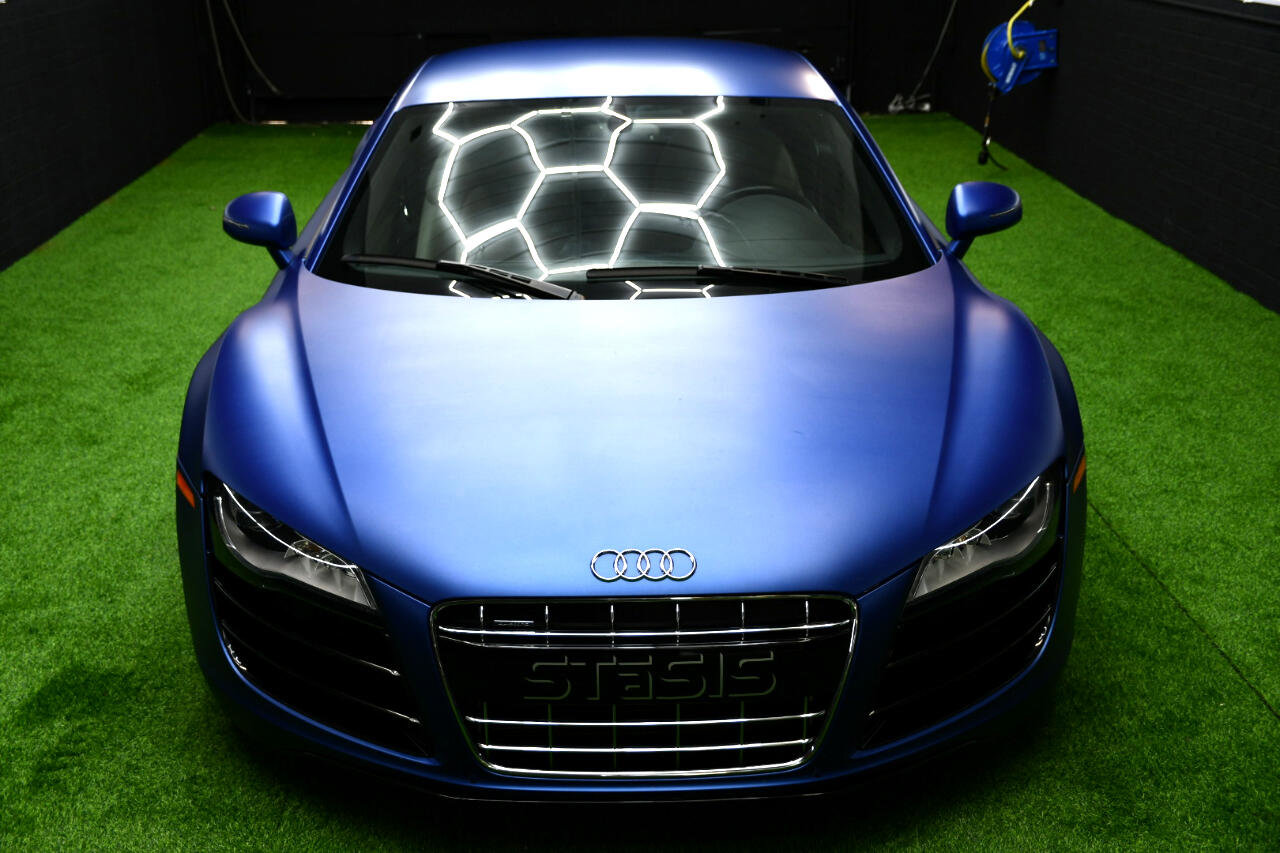 Used 2011 Audi R8 V10 image 2