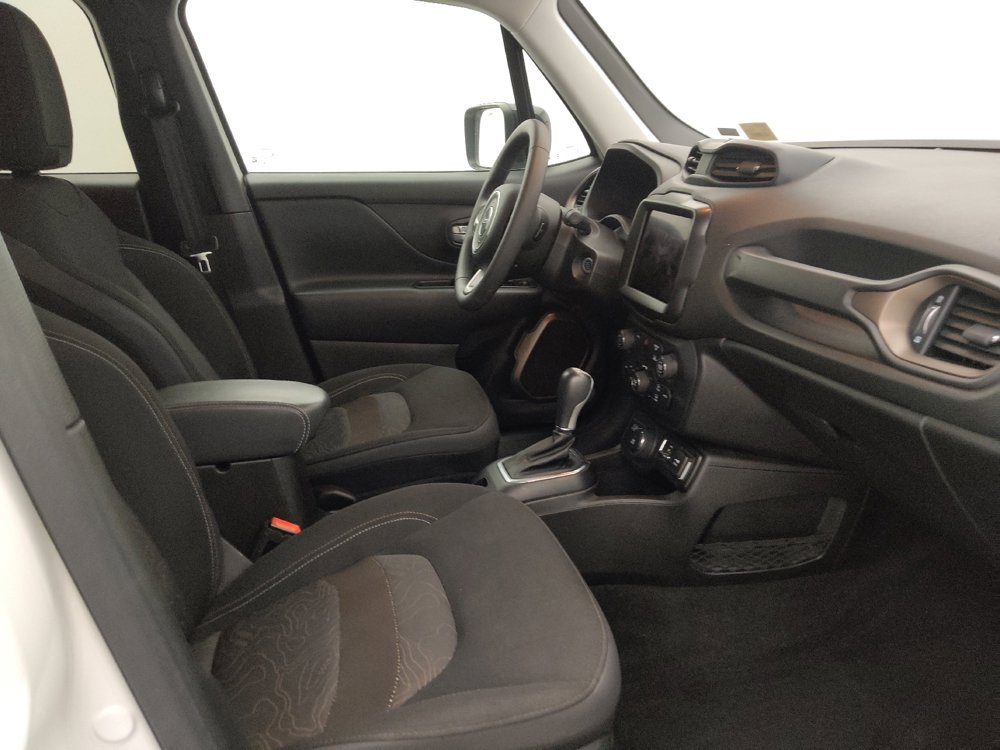 Used 2023 Jeep Renegade Latitude image 21