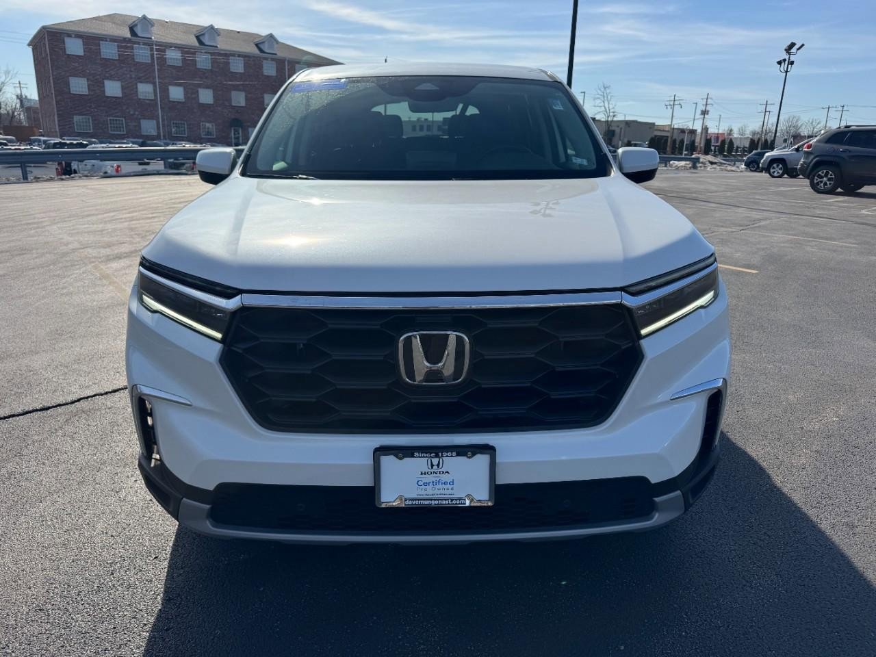 Certified 2025 Honda Pilot EX-L image 9