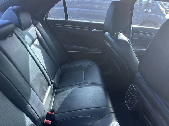 Used 2013 Chrysler 300 C RWD image 14