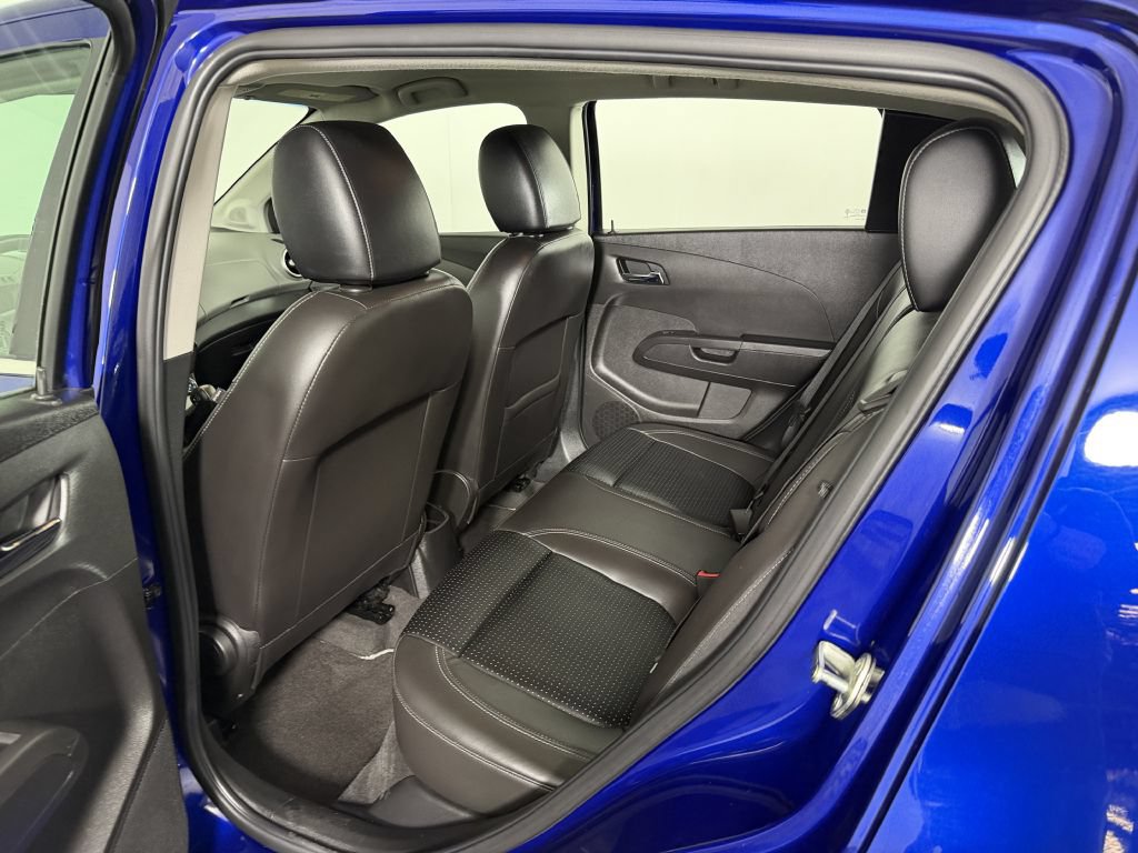 Used 2014 Chevrolet Sonic LTZ FWD image 15