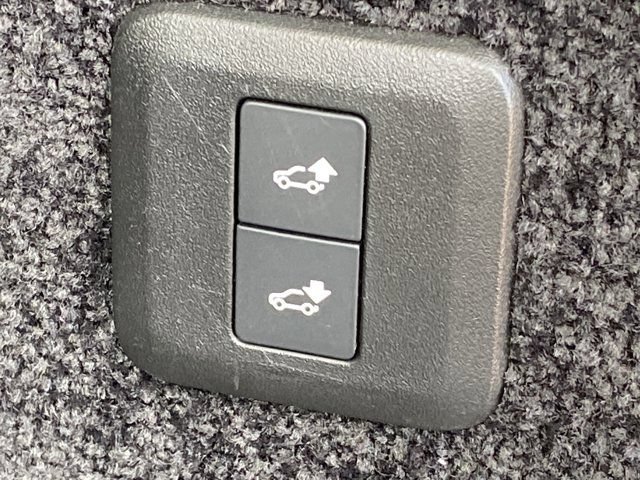 Used 2020 Land Rover Range Rover HSE AWD/4WD image 10
