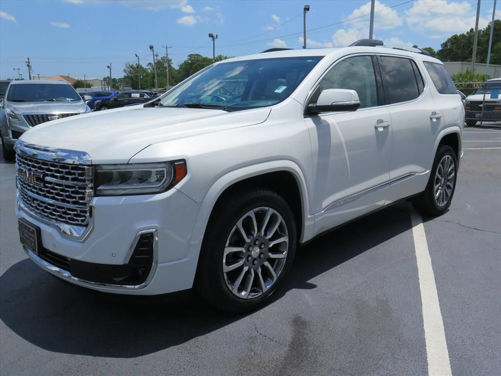 Used 2023 GMC Acadia Denali w/ Denali Ultimate Package AWD/4WD image 8