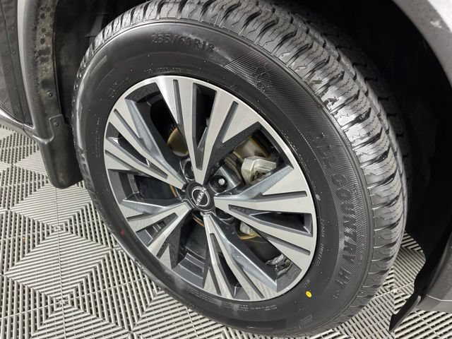 Used 2023 Nissan Rogue SV w/ SV Premium B Package FWD image 15