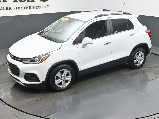 Used 2017 Chevrolet Trax LT w/ LT Convenience Package FWD image 49