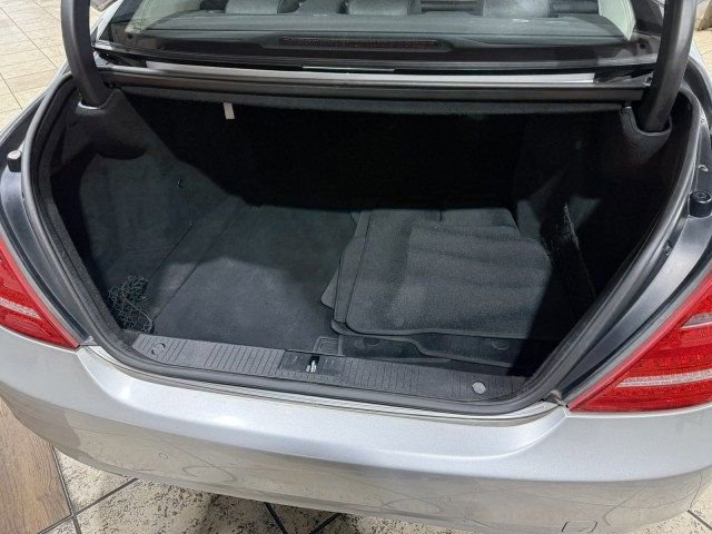 Used 2010 Mercedes-Benz S 550 4MATIC image 24