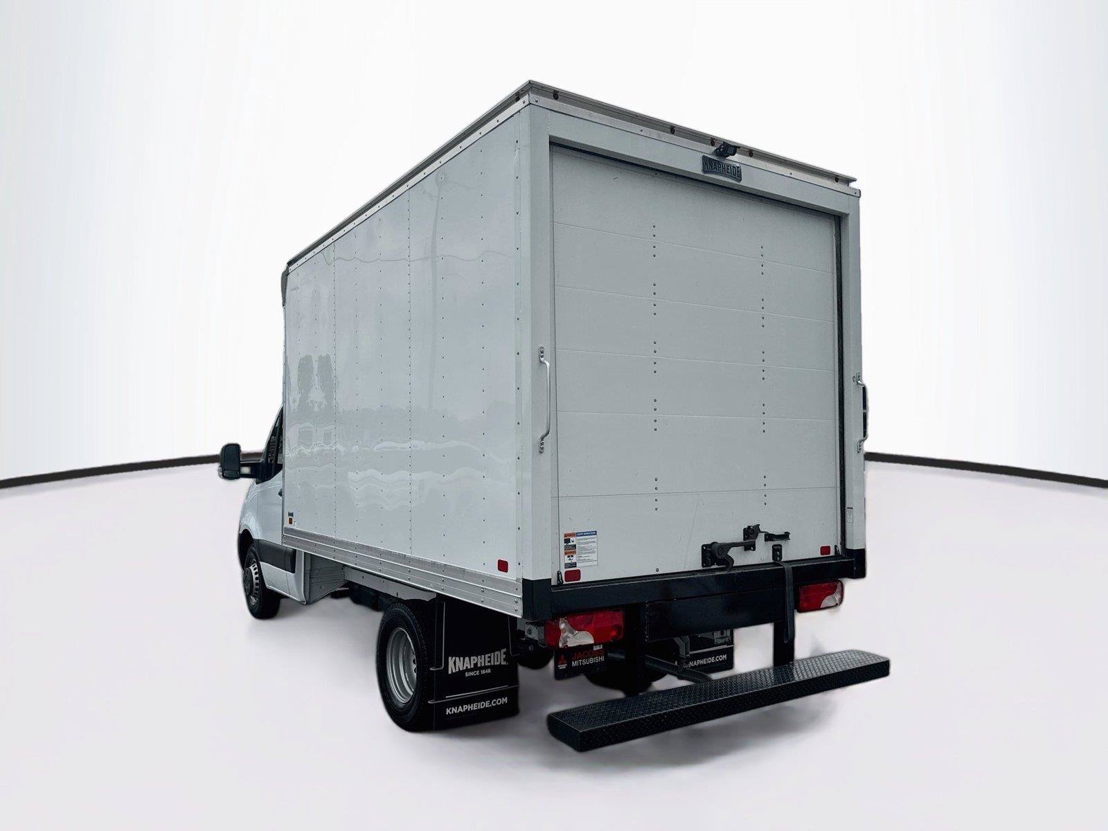 Used 2022 Mercedes-Benz Sprinter 4500 image 3