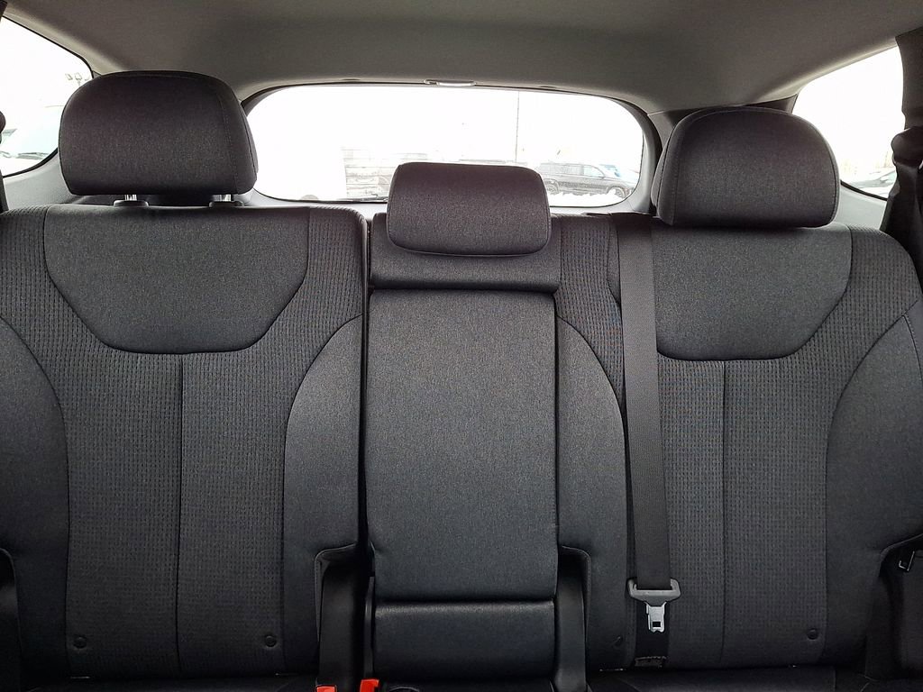 Used 2023 Hyundai Santa Fe SEL AWD/4WD image 20