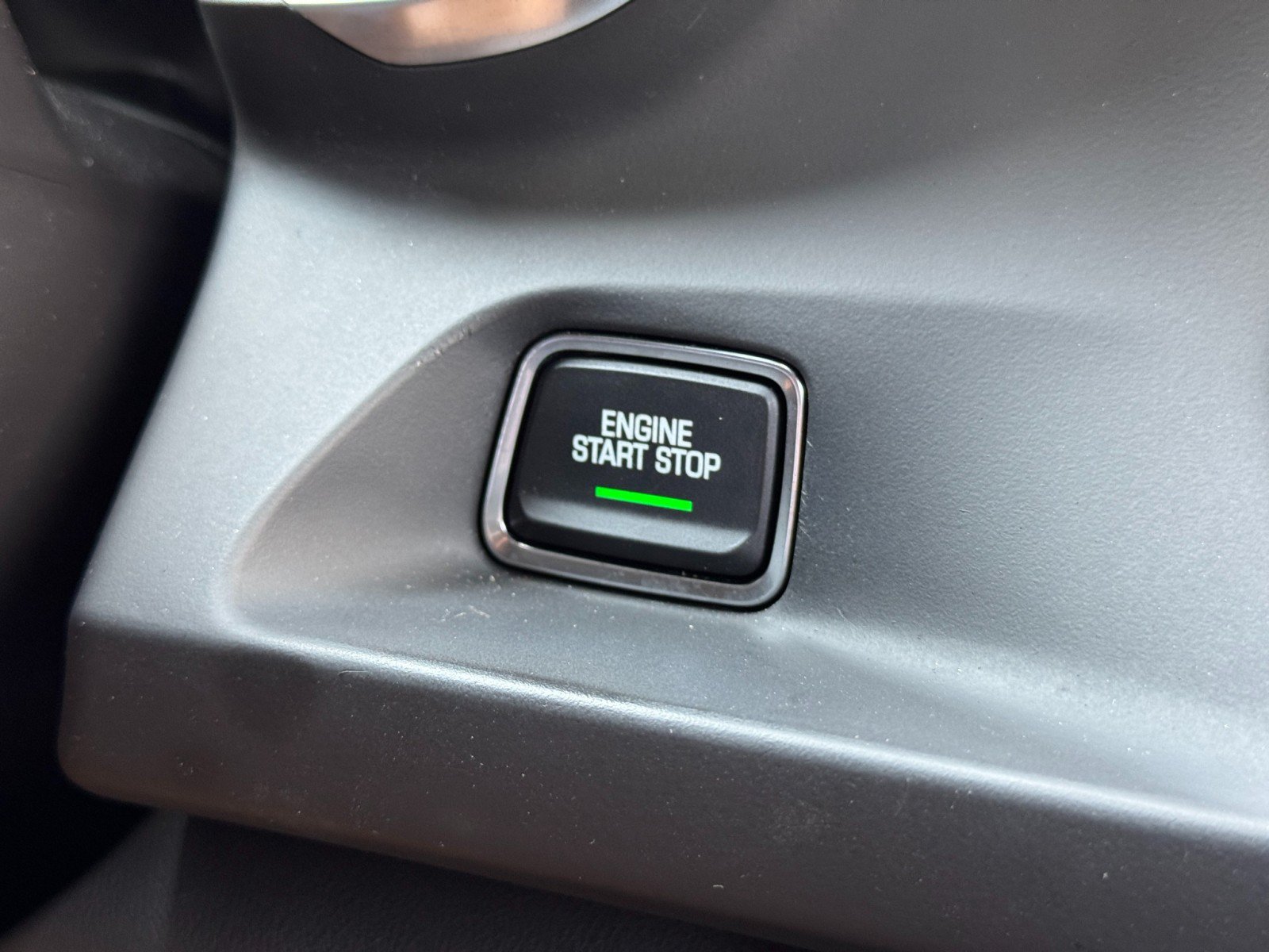 Used 2017 Chevrolet Camaro LT RWD image 21