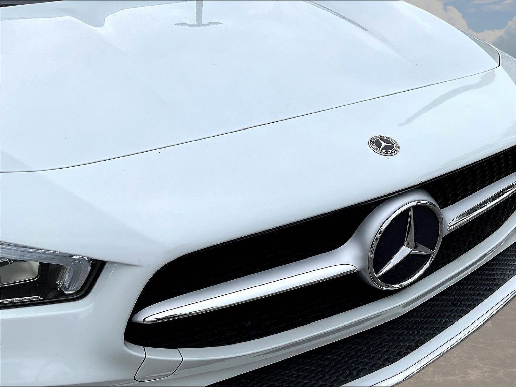 Used 2022 Mercedes-Benz CLA 250 image 33