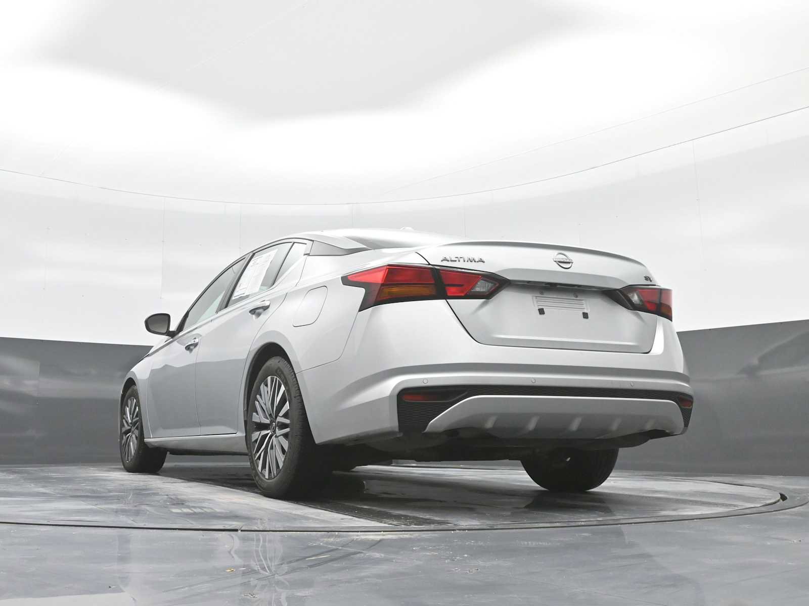 Used 2023 Nissan Altima 2.5 SV image 33