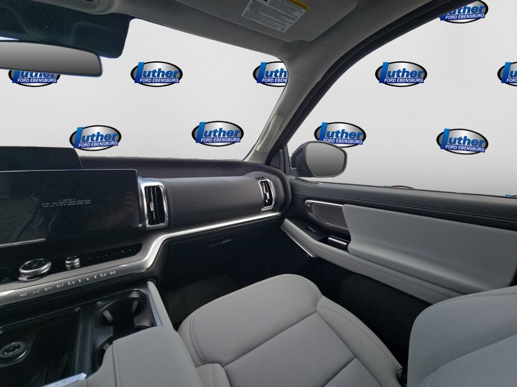 New 2027 Ford Expedition Max Platinum AWD/4WD image 17