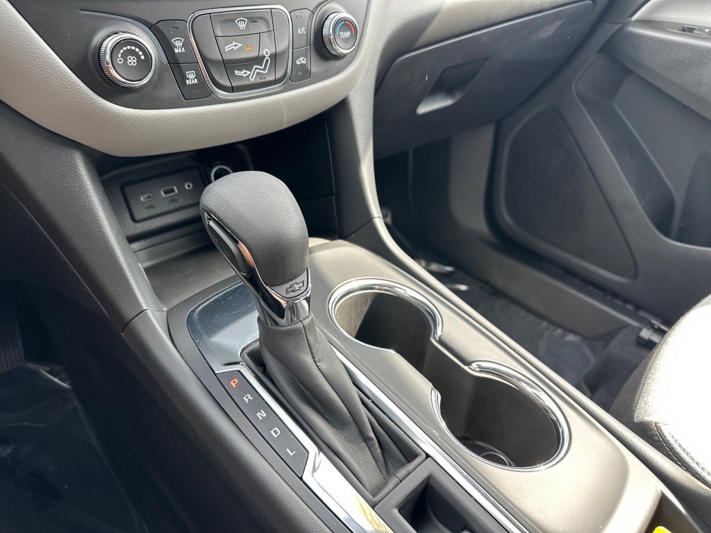 Used 2023 Chevrolet Equinox LS w/ LS Convenience Package image 19