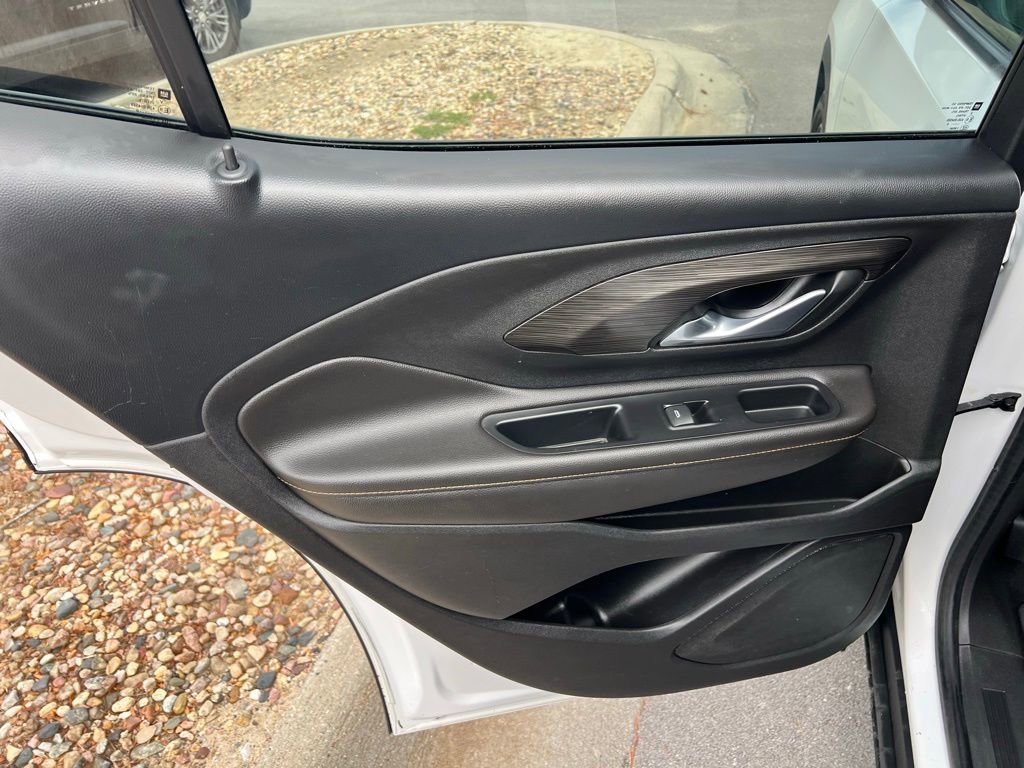 Used 2020 GMC Terrain SLT image 19