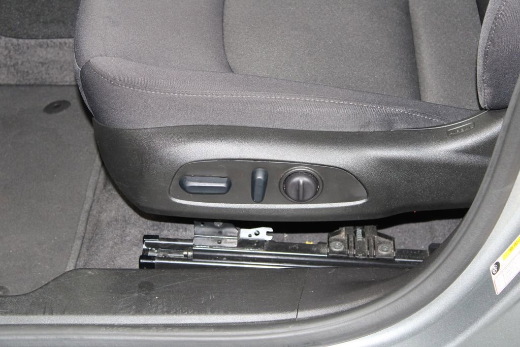 Used 2024 Chevrolet Malibu RS image 18