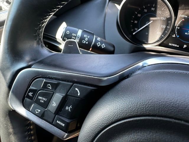 Used 2017 Jaguar F-PACE S image 30