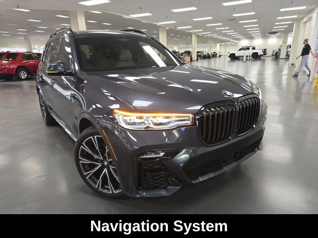 Used 2021 BMW X7 xDrive40i w/ M Sport Package AWD/4WD image 2