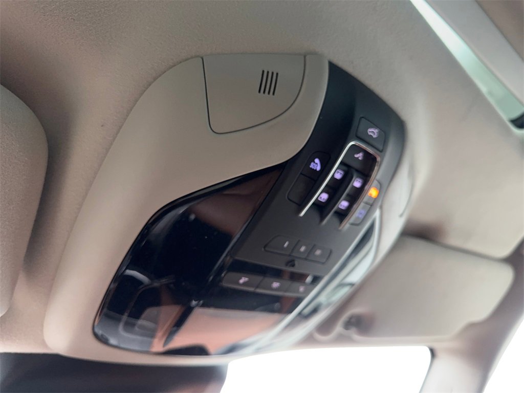 Used 2022 Maserati Levante Modena image 76