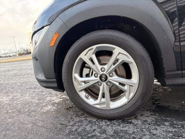 Used 2023 Hyundai Kona SEL w/ Cargo Package image 11