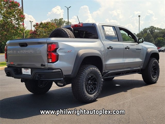 New 2026 Chevrolet Colorado ZR2 w/ ZR2 Bison Edition image 3