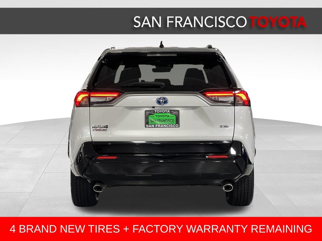 Used 2023 Toyota RAV4 XSE w/ Weather Package AWD/4WD image 4