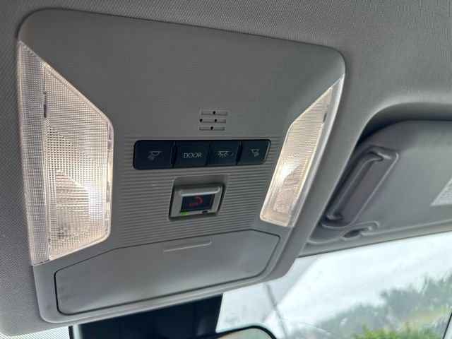 Used 2024 Toyota RAV4 XLE FWD image 22