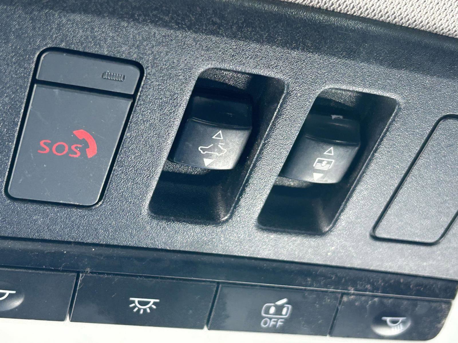 Used 2021 Nissan Rogue SL w/ Premium Package image 31