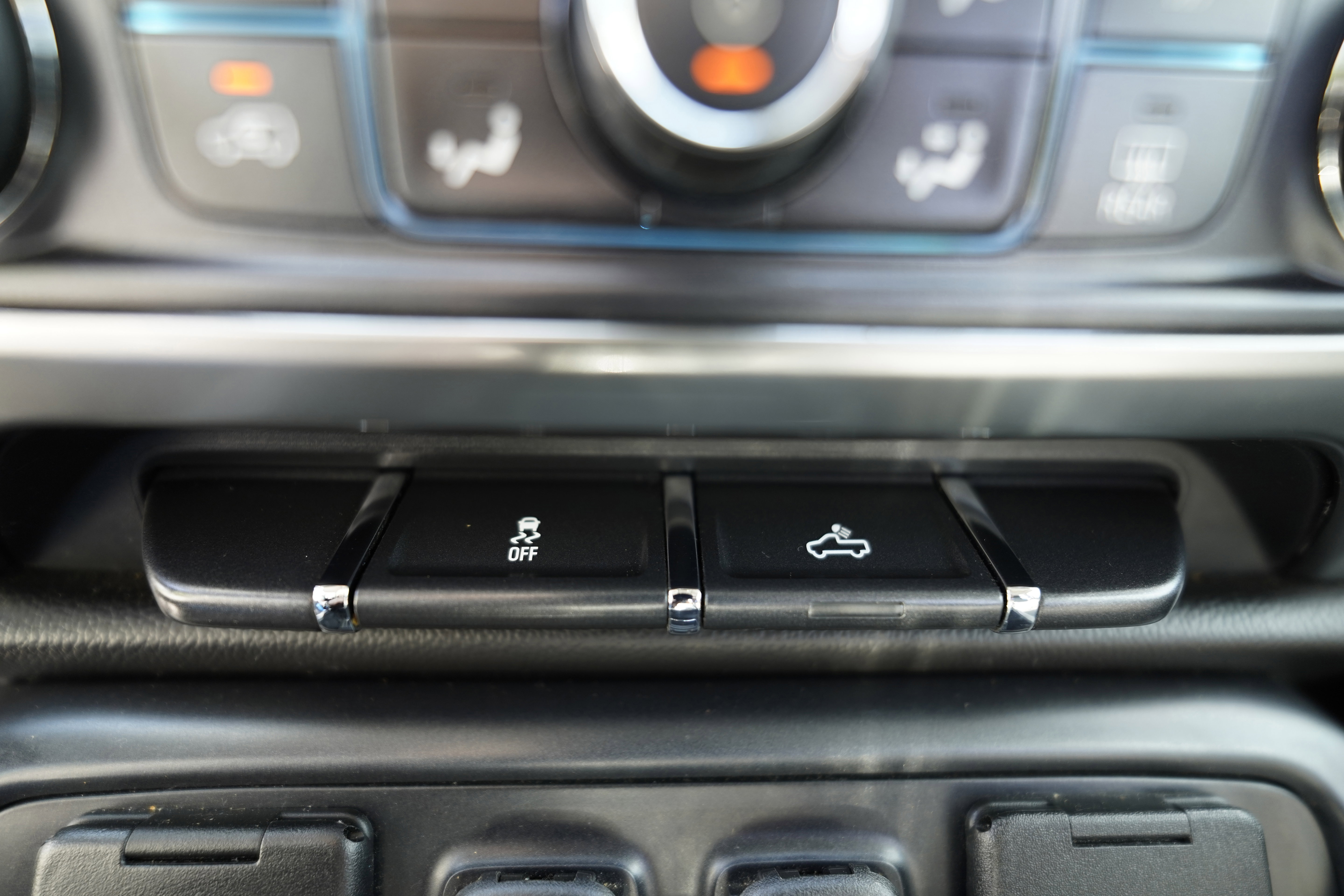 Used 2015 Chevrolet Silverado 1500 LT w/ All Star Edition image 29