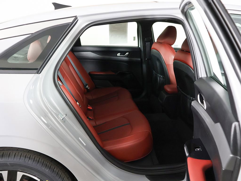 Used 2023 Kia K5 GT-Line AWD/4WD image 32