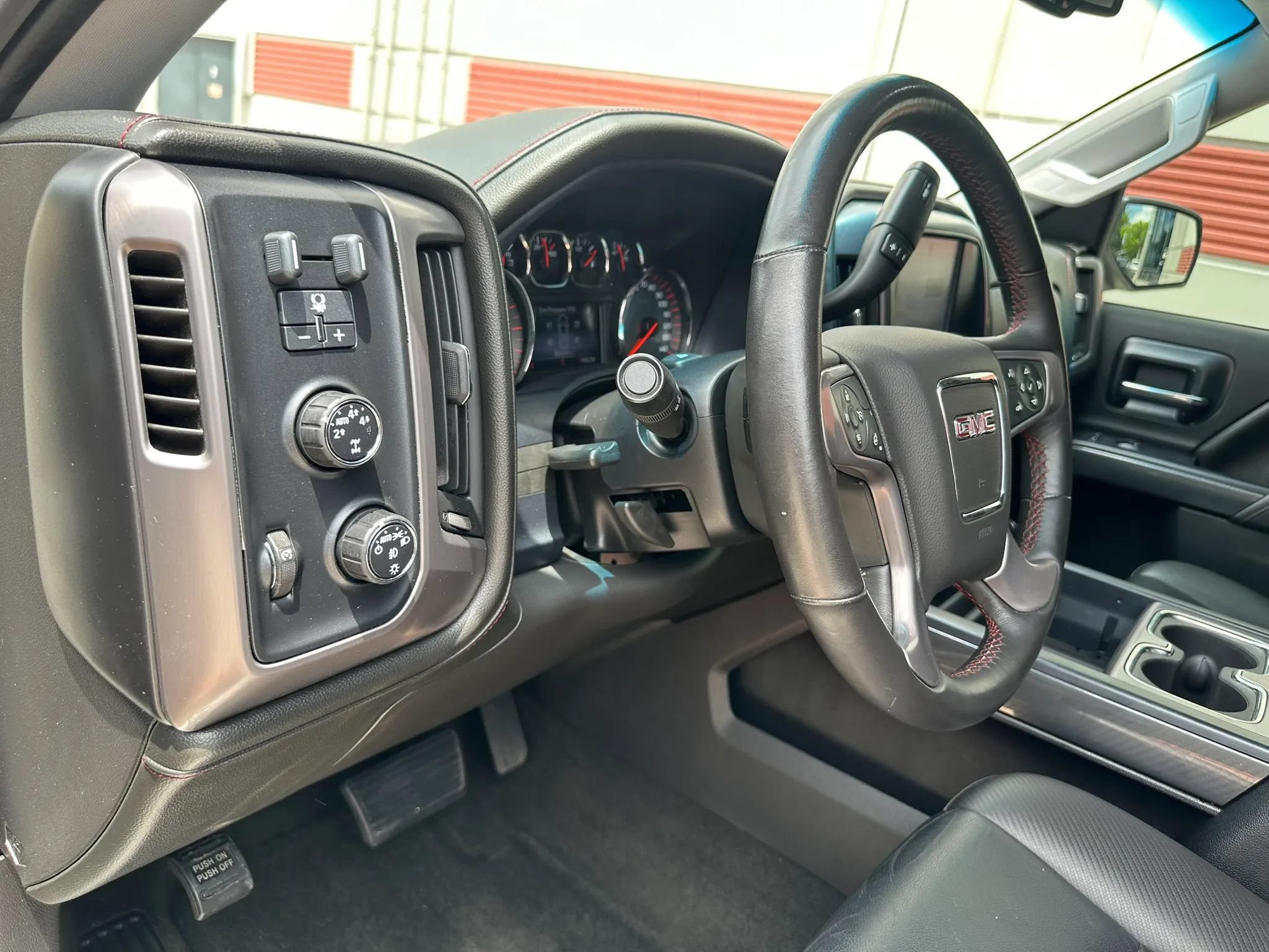 Used 2015 GMC Sierra 1500 SLT AWD/4WD image 35