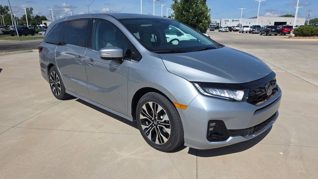 New 2026 Honda Odyssey Elite image 8