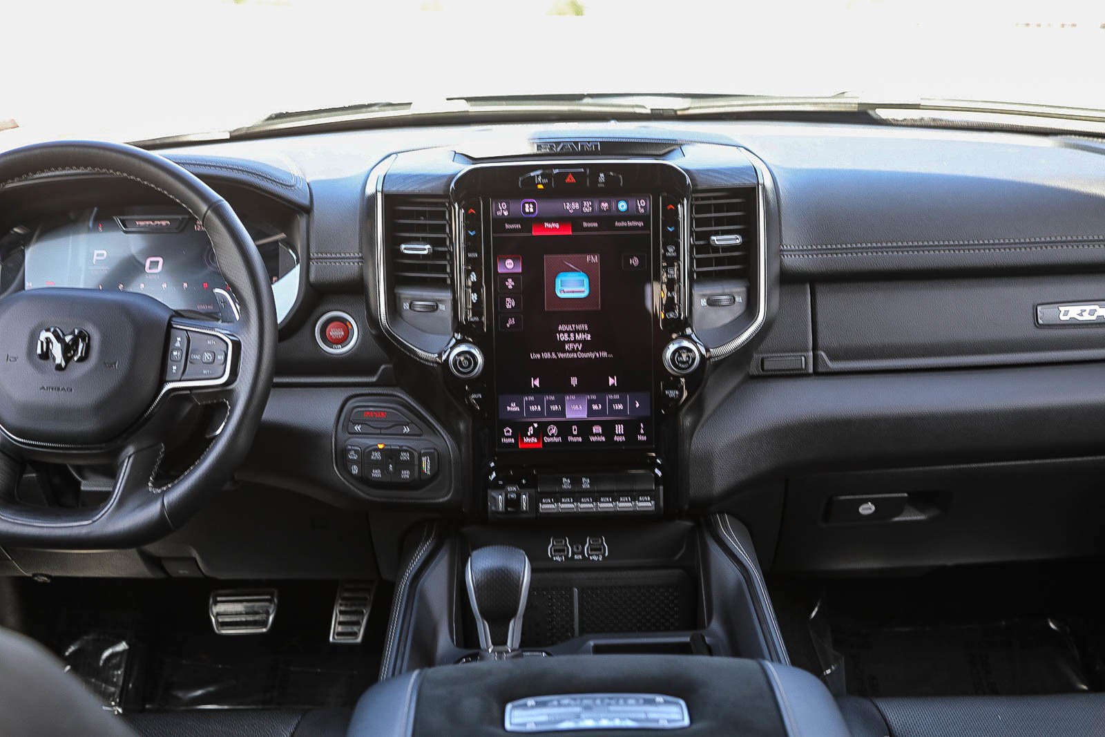 Used 2025 RAM 1500 RHO image 13