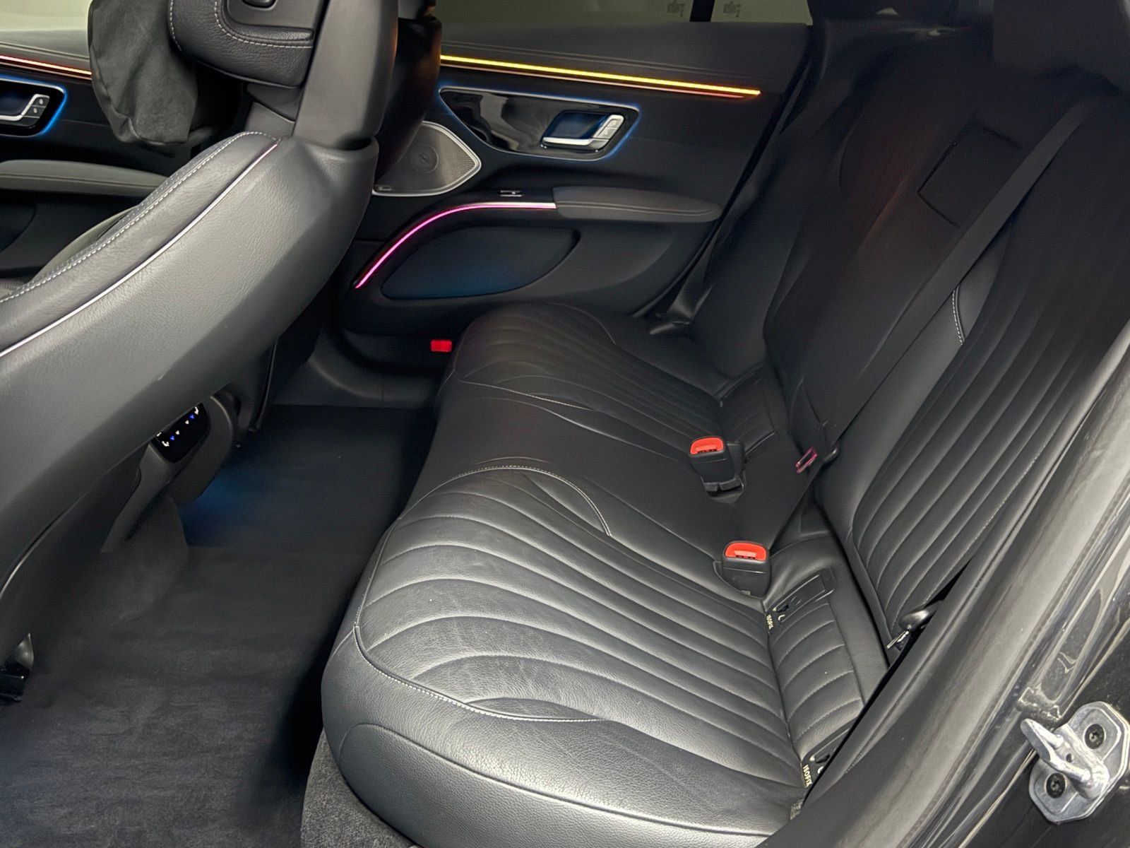 Certified 2023 Mercedes-Benz EQS 580 4MATIC Sedan image 38