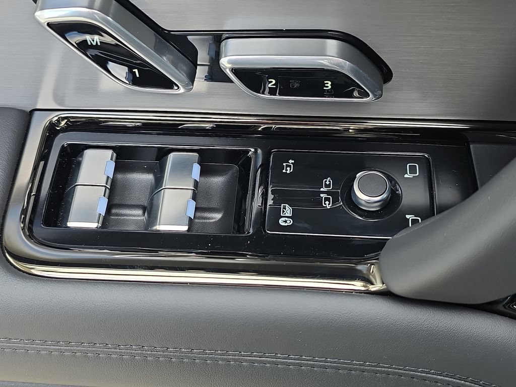 New 2026 Land Rover Range Rover Sport Dynamic SE AWD/4WD image 29